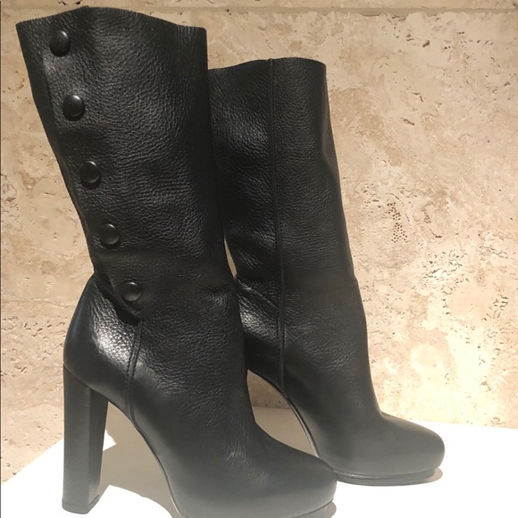 balenciaga boots womens gold